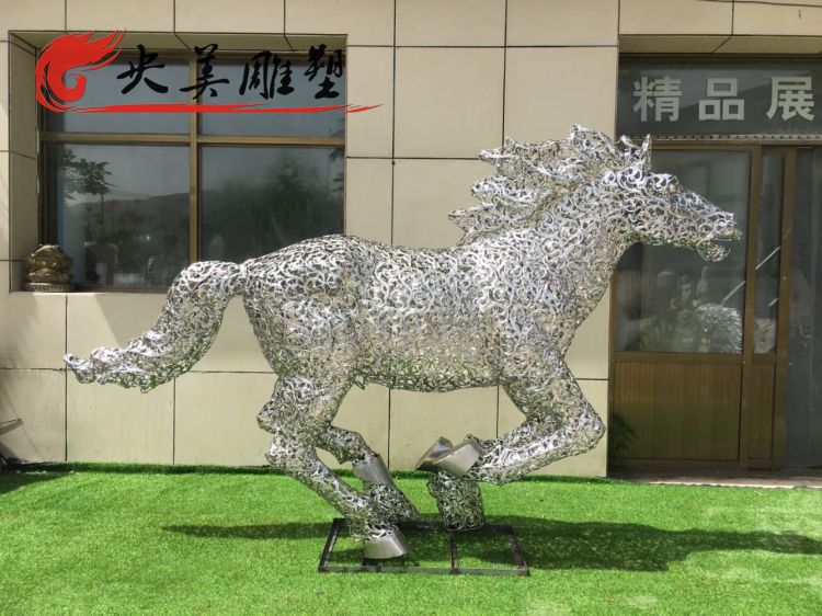 園林景觀不銹鋼馬雕塑圖片 園林景觀不銹鋼馬雕塑圖片