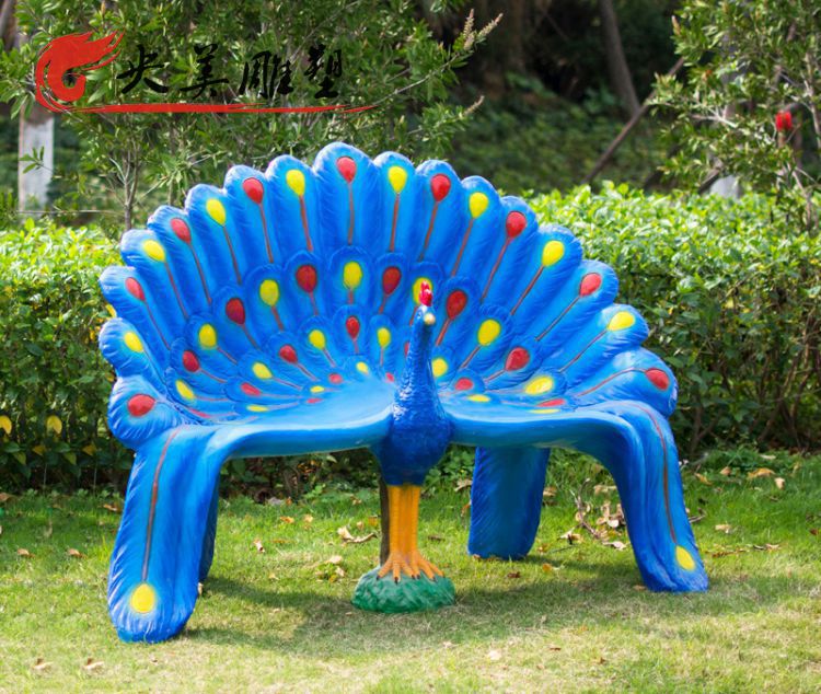 公園玻璃鋼彩繪孔雀座椅雕塑圖片 公園玻璃鋼彩繪孔雀座椅雕塑圖片