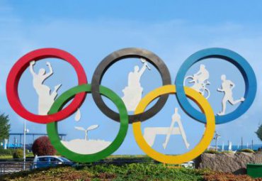 廣場不銹鋼奧運五環雕塑
