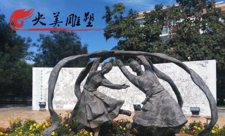 廣場玻璃鋼民族跳舞人物雕塑圖片 廣場玻璃鋼民族跳舞人物雕塑圖片