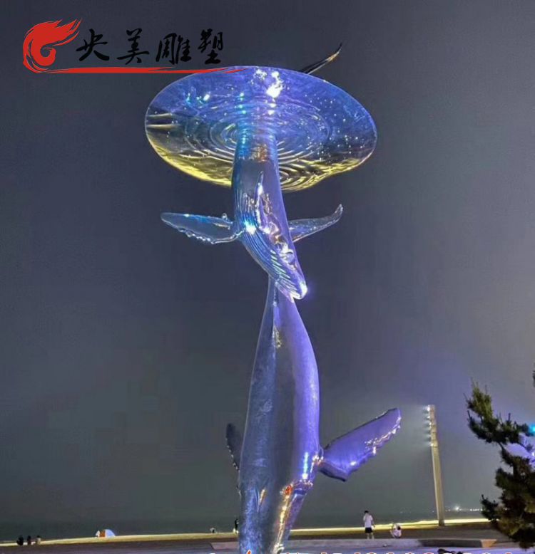 廣場擺放大型不銹鋼彩繪鯨魚雕塑圖片 廣場擺放大型不銹鋼彩繪鯨魚雕塑圖片
