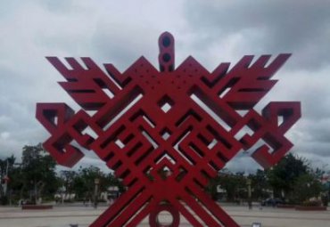 廣場不銹鋼抽象鏤空雕塑