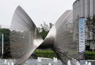 廣場不銹鋼抽象旋轉景觀雕塑