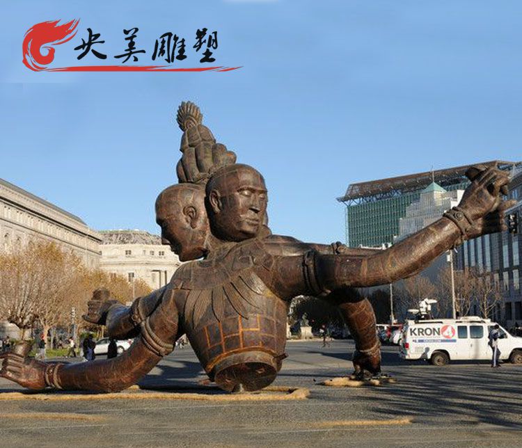 廣場擺放創意大型三頭六臂人物銅雕塑圖片 廣場擺放創意大型三頭六臂人物銅雕塑圖片