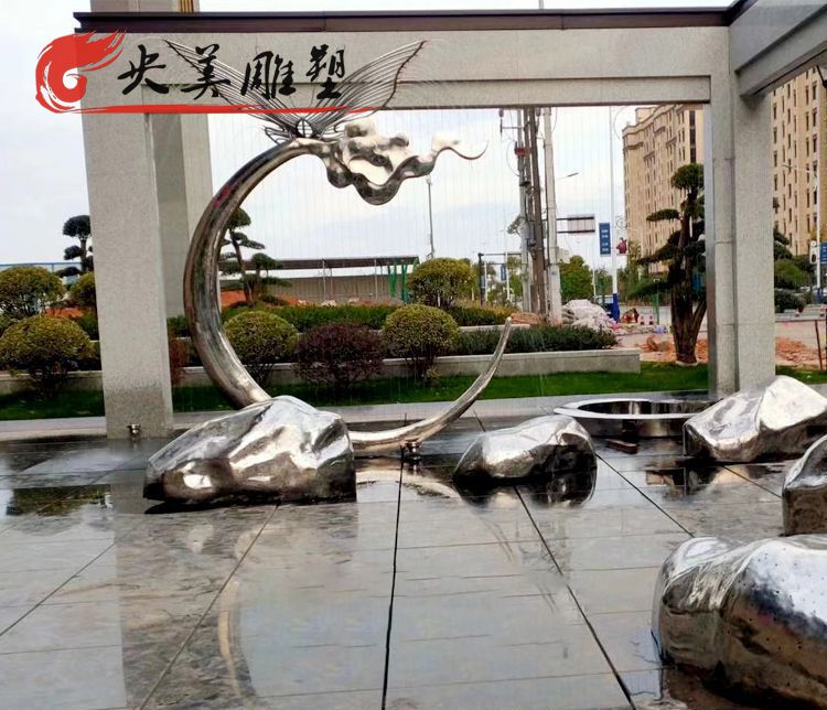 小區(qū)擺放不銹鋼圓環(huán)蝴蝶景觀雕塑圖片 小區(qū)擺放不銹鋼圓環(huán)蝴蝶景觀雕塑圖片