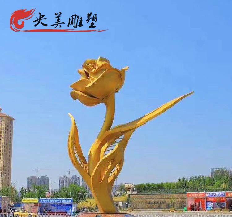 廣場擺放不銹鋼噴漆玫瑰花雕塑圖片 廣場擺放不銹鋼噴漆玫瑰花雕塑圖片