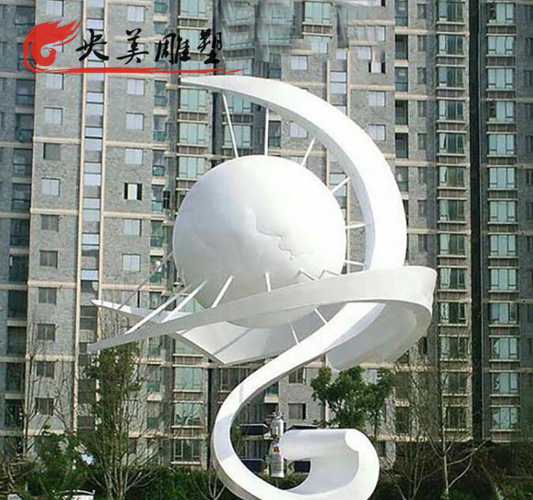 公園擺放不銹鋼抽象太陽雕塑圖片 公園擺放不銹鋼抽象太陽雕塑圖片
