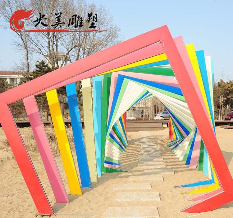 廣場不銹鋼彩繪相框拱門雕塑圖片 廣場不銹鋼彩繪相框拱門雕塑圖片
