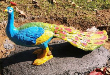 公園園林仿真動物裝飾擺件玻璃鋼彩繪孔雀雕塑