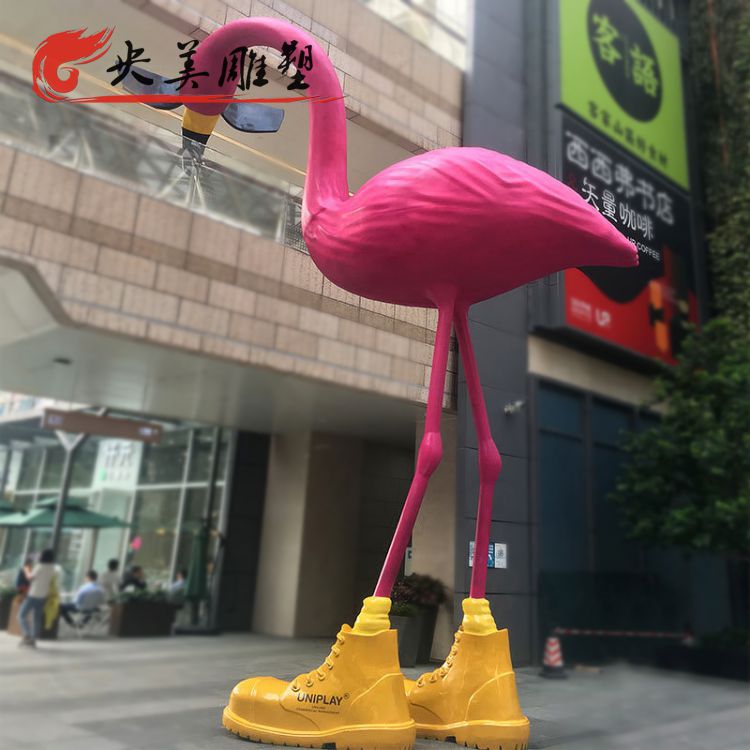 商業(yè)廣場擺放大型玻璃鋼創(chuàng)意火烈鳥景觀雕塑圖片 商業(yè)廣場擺放大型玻璃鋼創(chuàng)意火烈鳥景觀雕塑圖片