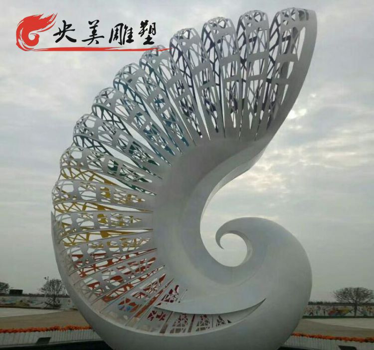 公園抽象不銹鋼鏤空鳳凰雕塑圖片 公園抽象不銹鋼鏤空鳳凰雕塑圖片