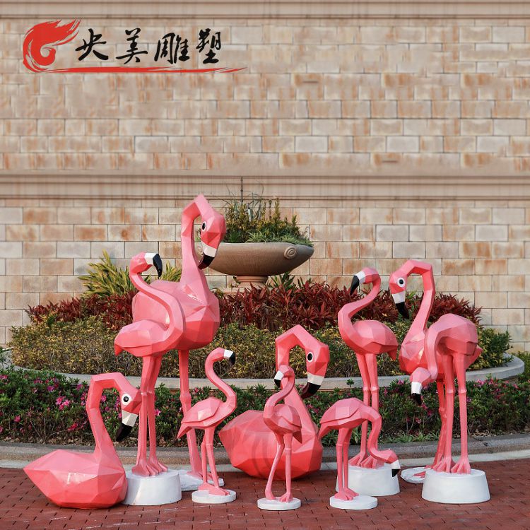 園林戶外玻璃鋼幾何抽象動物景觀火烈鳥雕塑圖片 園林戶外玻璃鋼幾何抽象動物景觀火烈鳥雕塑圖片