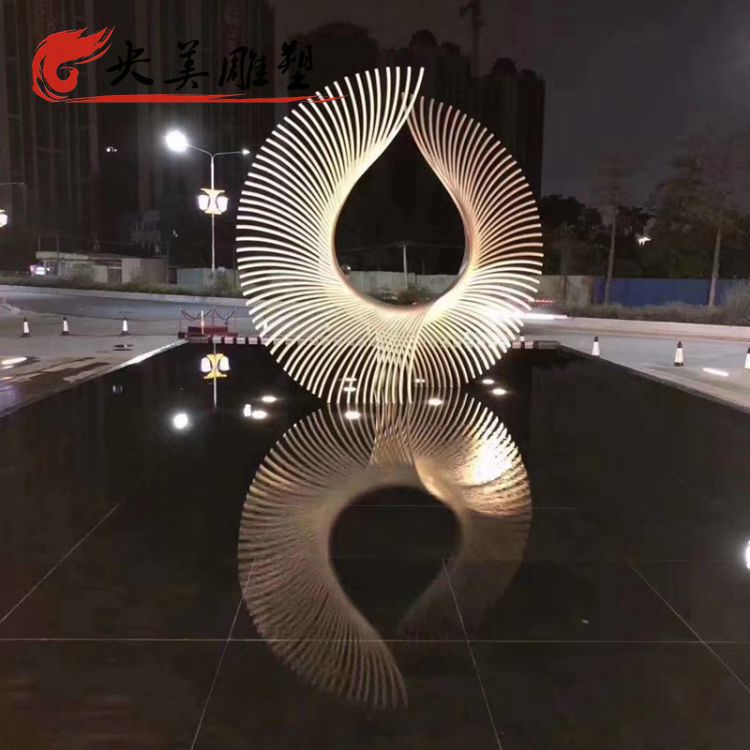 酒店會所不銹鋼水景創(chuàng)意圓環(huán)雕塑圖片 酒店會所不銹鋼水景創(chuàng)意圓環(huán)雕塑圖片