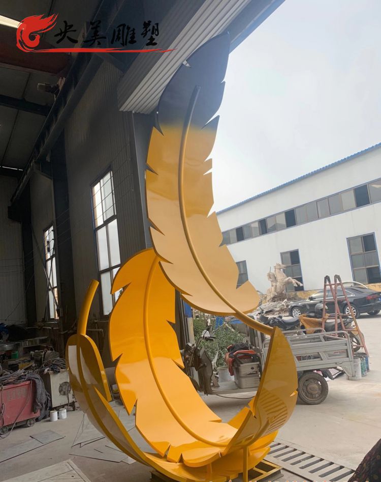 園林戶外不銹鋼創(chuàng)意飄落羽毛裝飾雕塑圖片 園林戶外不銹鋼創(chuàng)意飄落羽毛裝飾雕塑圖片