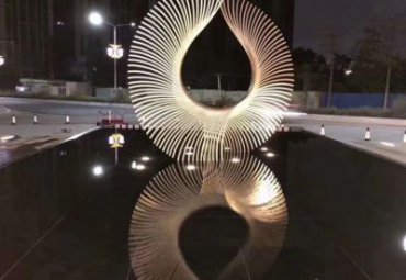 酒店會所不銹鋼水景創意圓環雕塑