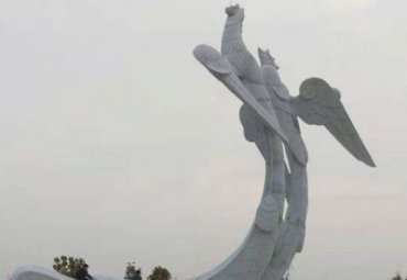廣場大型不銹鋼抽象創意飛翔的鳳凰雕塑