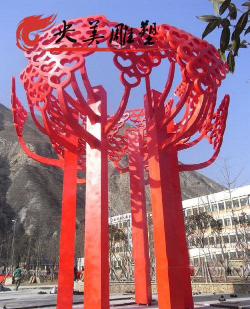 抽象不銹鋼愛心樹雕塑城市公園景觀落地擺件圖片 抽象不銹鋼愛心樹雕塑城市公園景觀落地擺件圖片