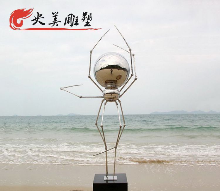 海邊景觀創(chuàng)意不銹鋼鏡面抽象蜘蛛擺件圖片 海邊景觀創(chuàng)意不銹鋼鏡面抽象蜘蛛擺件圖片